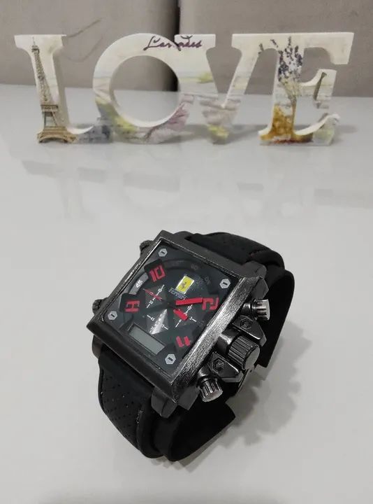 Relógio quartz Ferrari  - Foto 2