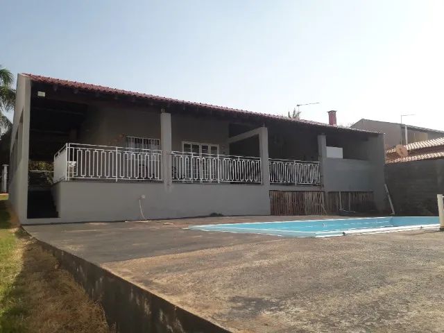Chácara Molhada 2149m² com Casa e Piscina Condomínio Tucunaré em Alvorada do Sul. - Foto 3