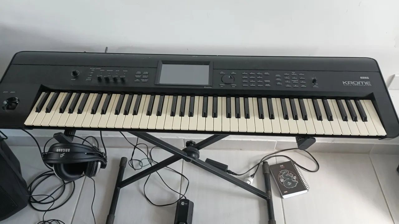 Teclado Korg Krome Music Workstation - Foto 5