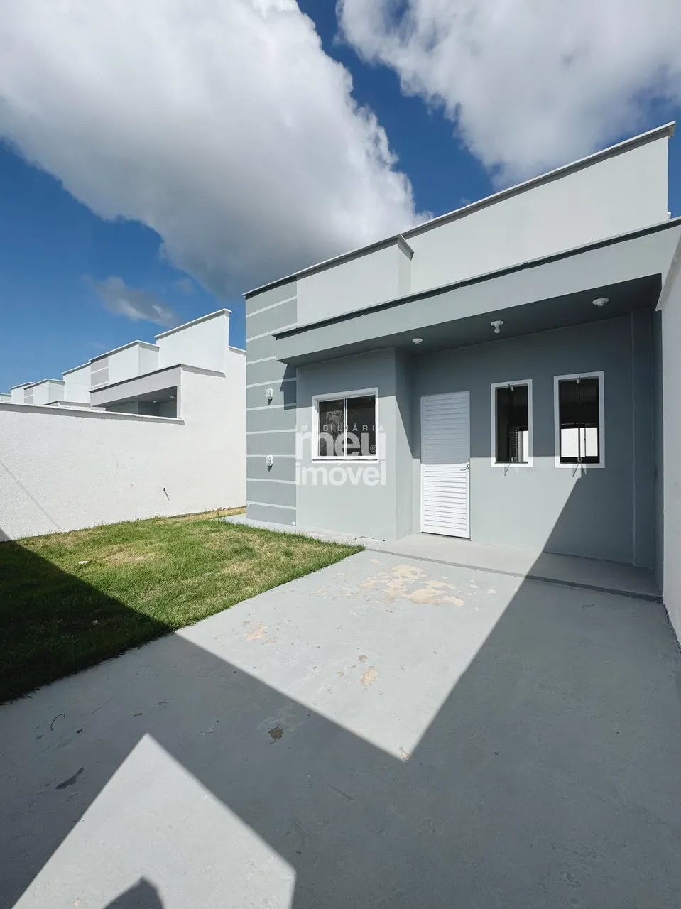 Imóvel para venda possui 79 metros quadrados com 2 quartos em Centro - Raposa - MA