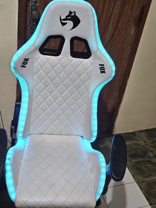 Cadeira Gamer Fox com LED Azul - Branca - Foto 4