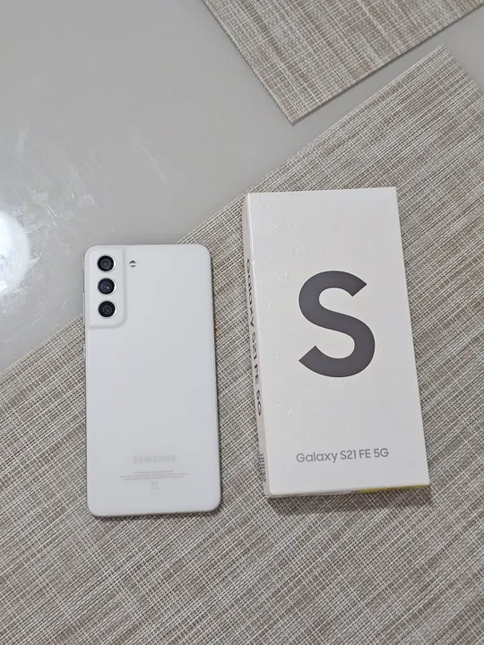 Galaxy S21 FE (impecável, todo original de fábrica) 128Gb