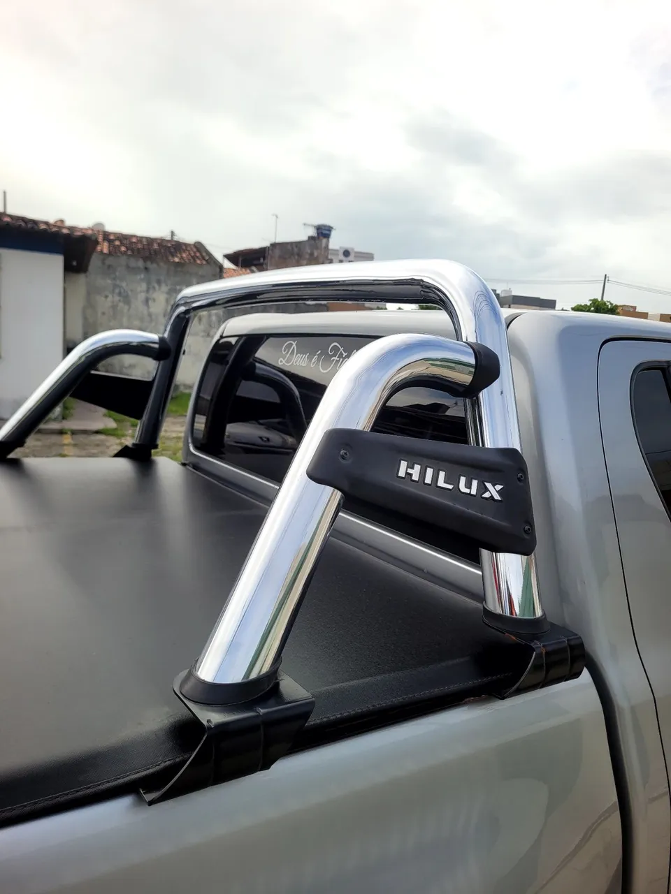 Santo Antônio Hilux Cromado