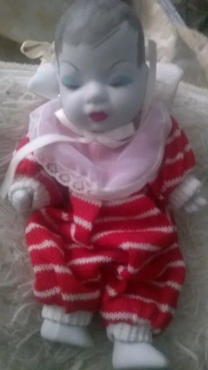 BEBÊ DE PORCELANA