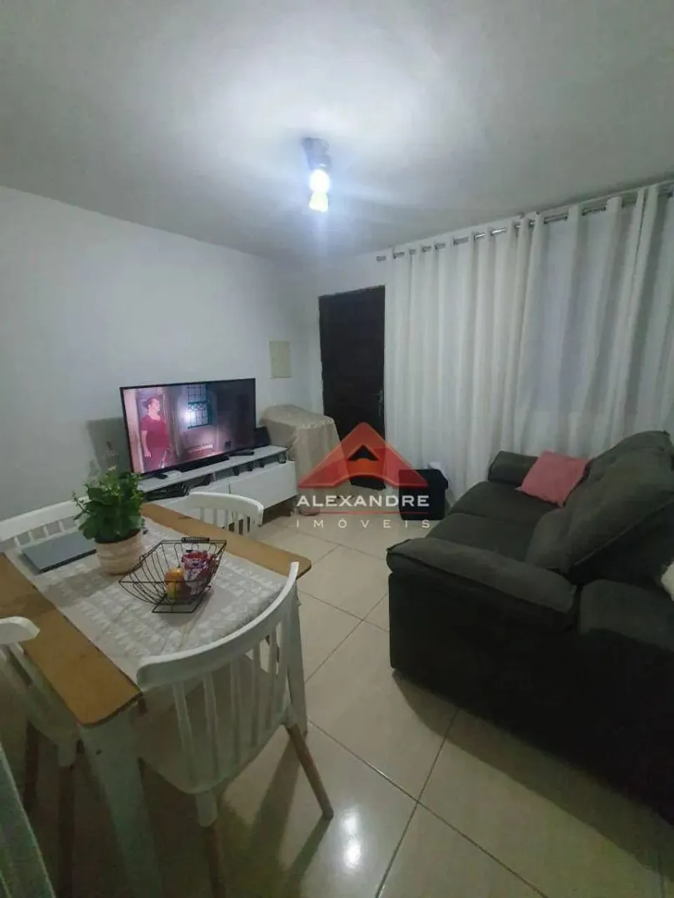 Apartamento com 2 quartos à venda, 42 m² por R$ 195.000 - Vila Industrial - São José dos C