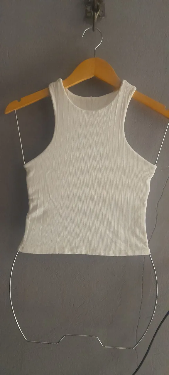VENDO ROUPAS DE BRECHO