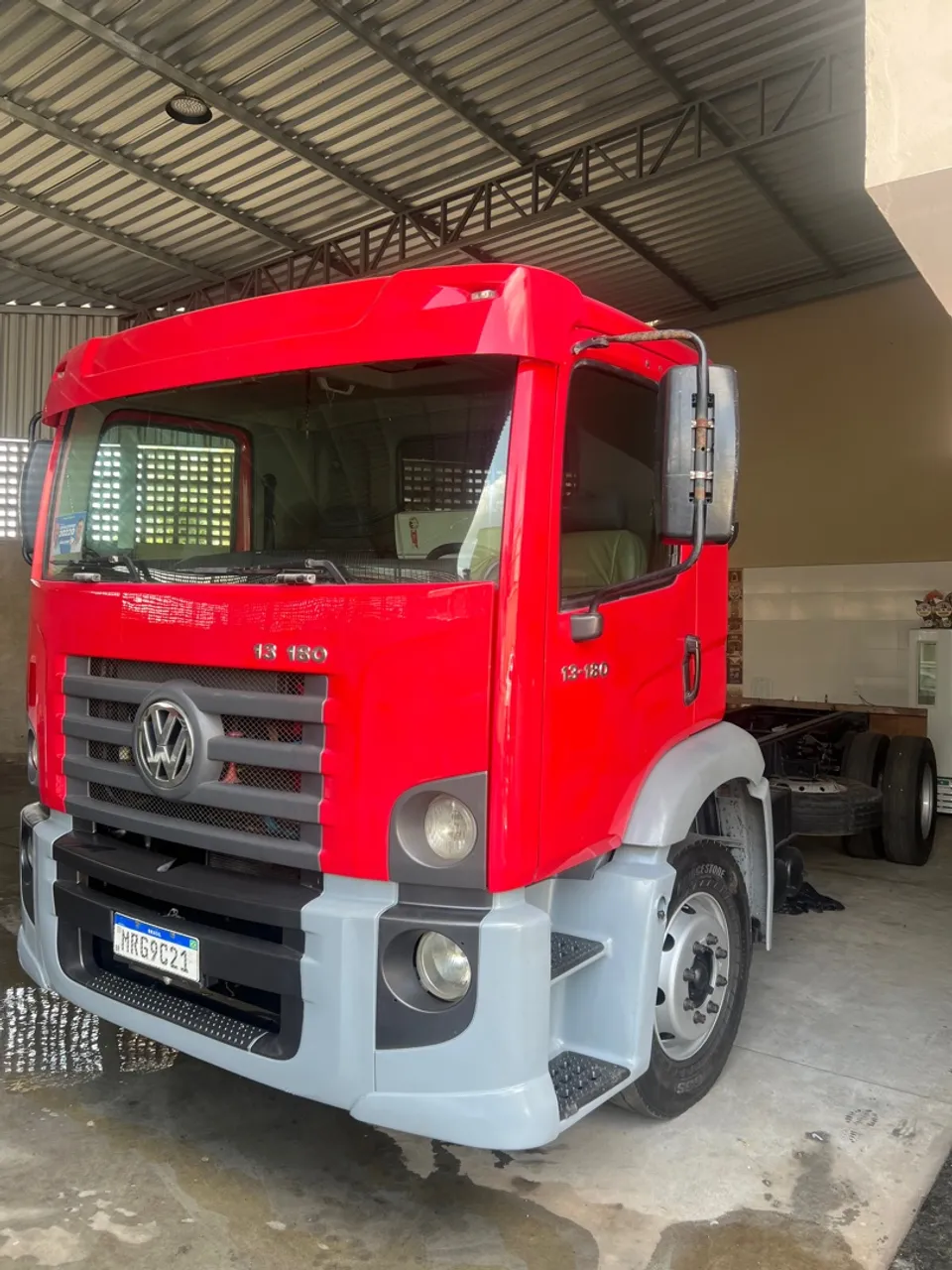 Caminhao costellation 13180