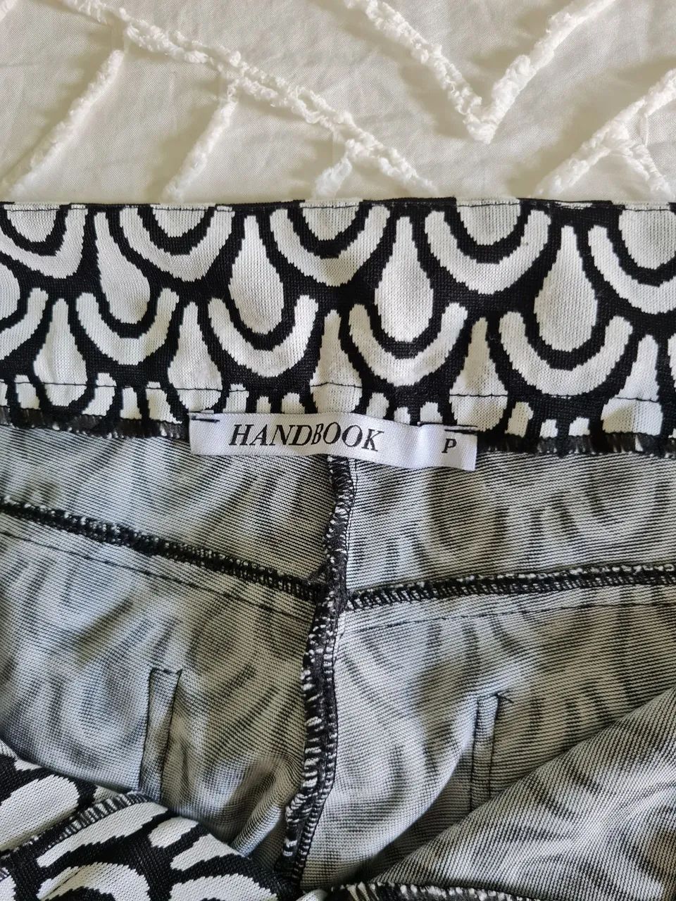 Calça Flare com Estampa Escama de Peixe - Foto 5