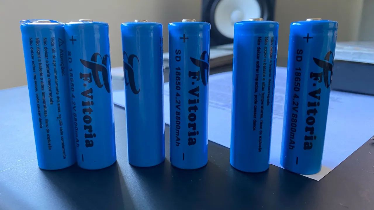 4 Baterias 18650 4.2V 8800mAh F.Vitoria
