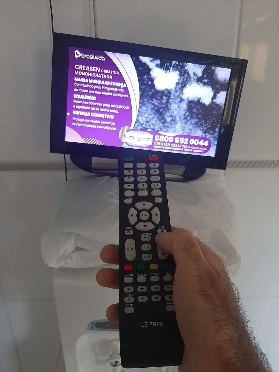 TV CCE 14 polegadas portátil  - Foto 2