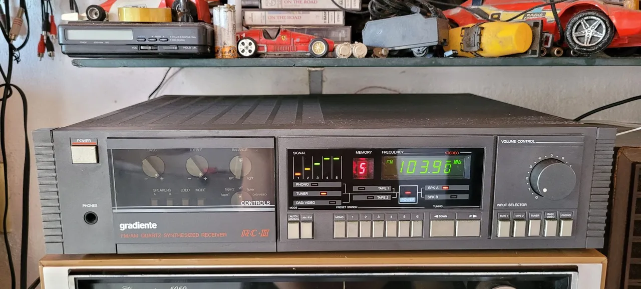 Receiver Gradiente RC-III Quartz FM/AM