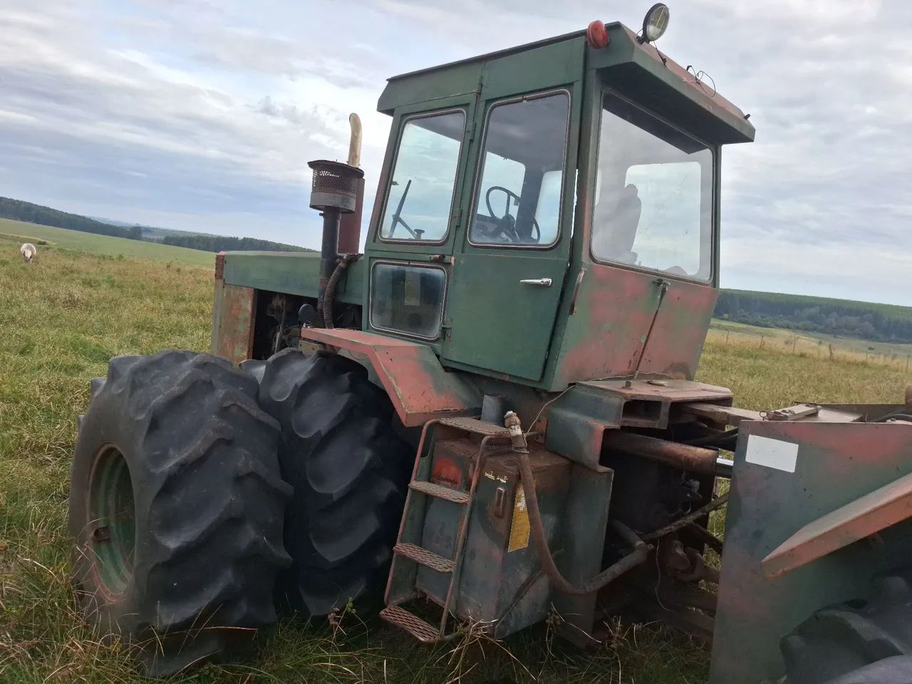 Trator Engesa EE1124 Articulado 8 Rodas  - Foto 3