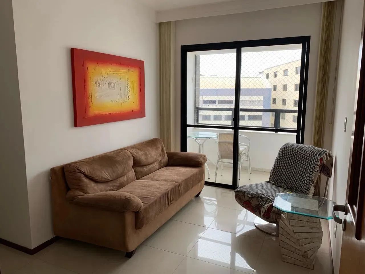 Apartamento Com 3 Quartos Bem Distribuído Em 68M² E 1 Vaga De Garagem No Imbuí. O2BBEH - Foto 2