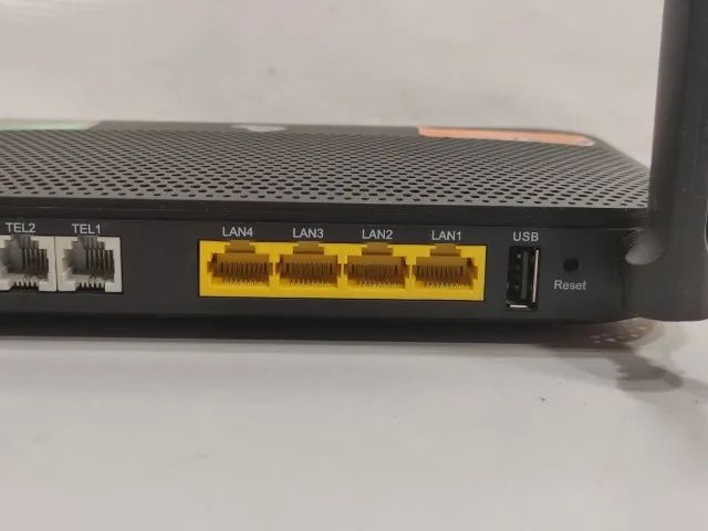 Huawei Gpon Modem Model Hg8245w5-6t Vo3 Black (Used)64330135564801123