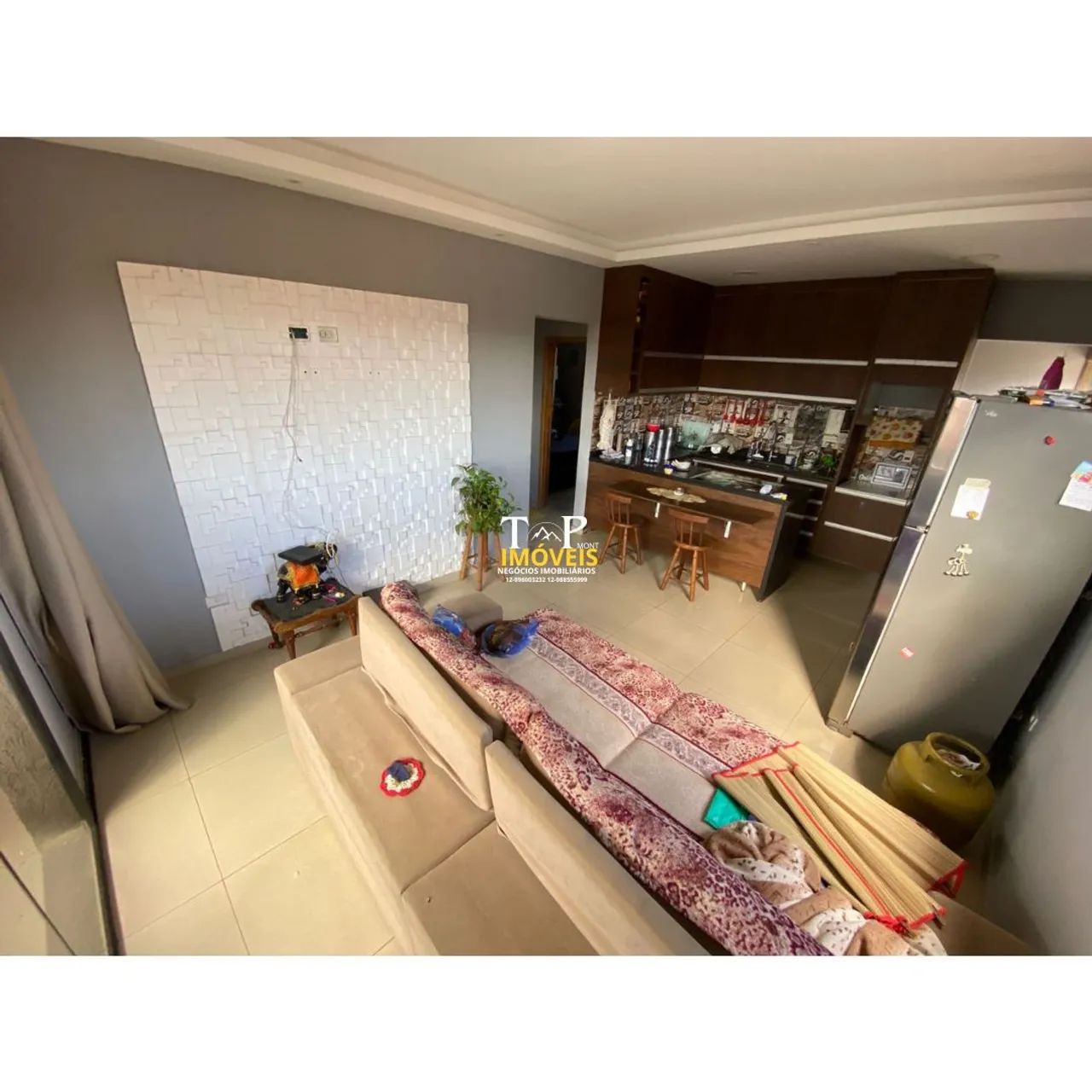 OPORTUNIDADE DE SOBRADO COM PONTO COMERCIAL EM BAIXO E TERRENO DE 200M² PARA LOCAÇÃO NA GU