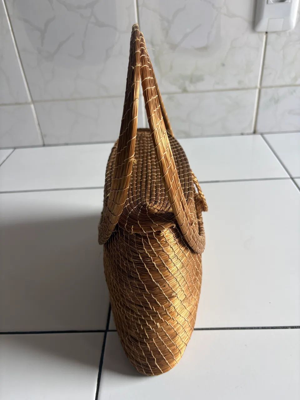 Vendo bolsa de capim dourado - Foto 4