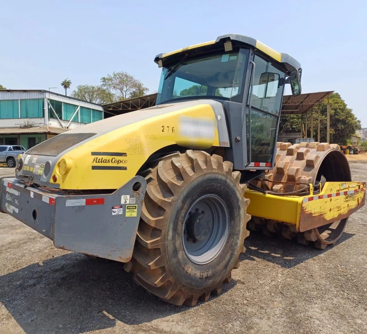 Rolo compactador Dynapac CA250 cabinada  - Foto 4