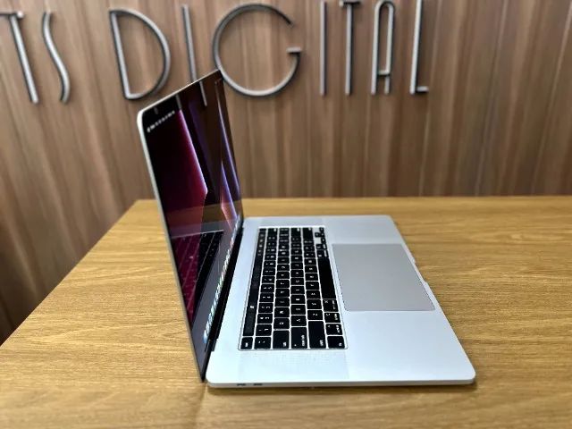 MACBOOK PRO 32 GB RAM, 1 TB, CORE i9, 16 INCHES, TOUCH BAR WITH FINGERPRINT64312419125249122