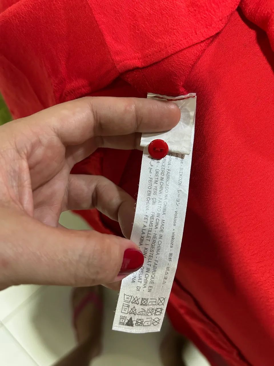 Vestido em crepe. Marca: Zara. Tamanho G - Foto 4