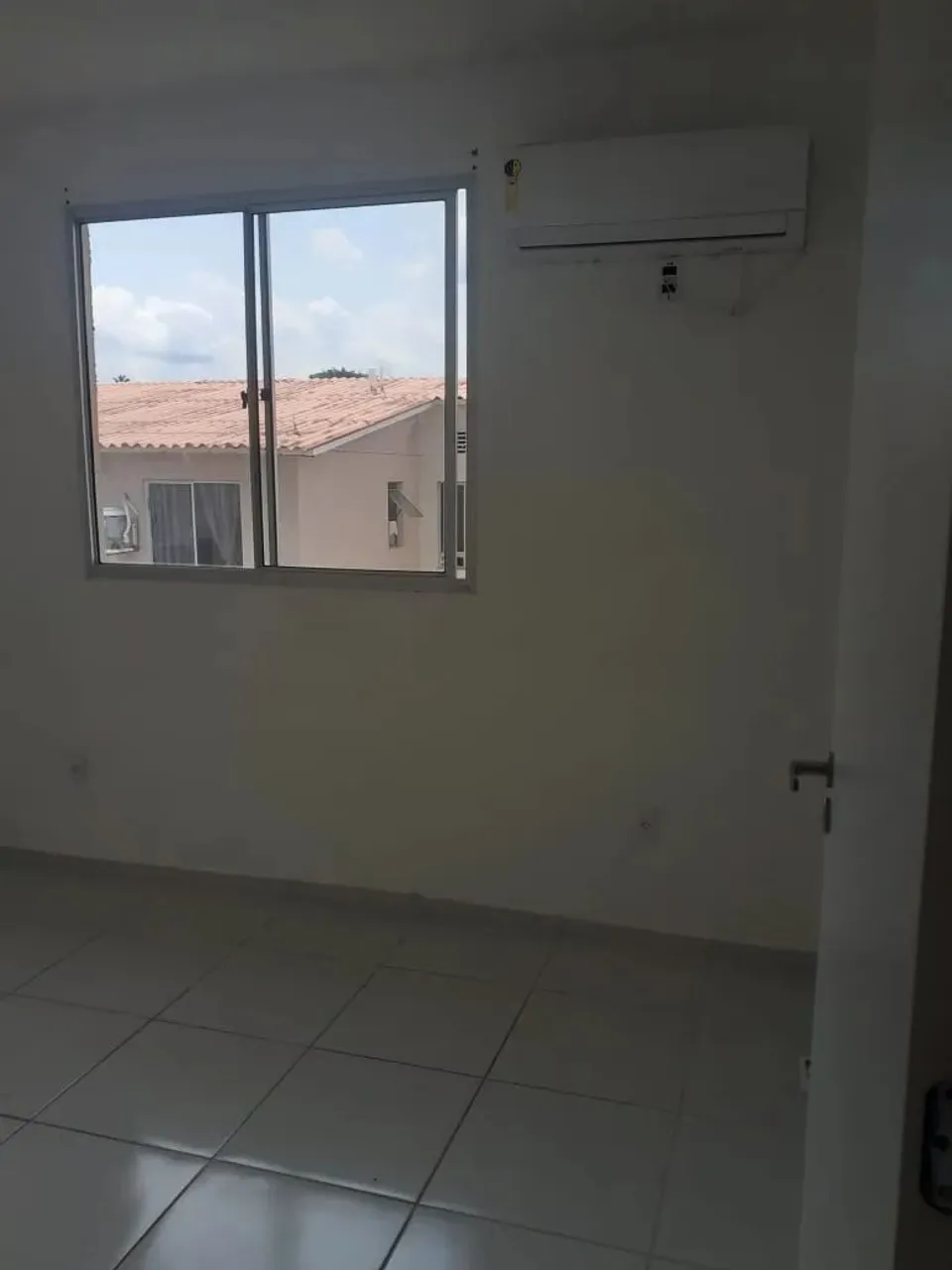 VENDO JÁ FINANCIADO/Contrato de gaveta/VIVA VIDA TARUMÃ/ 5º andar)Parcela de R$659,00