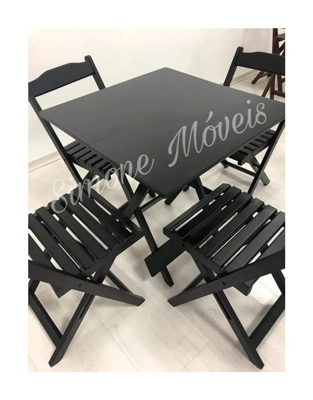 Jogo de mesa 70x70 com 4 cadeiras
