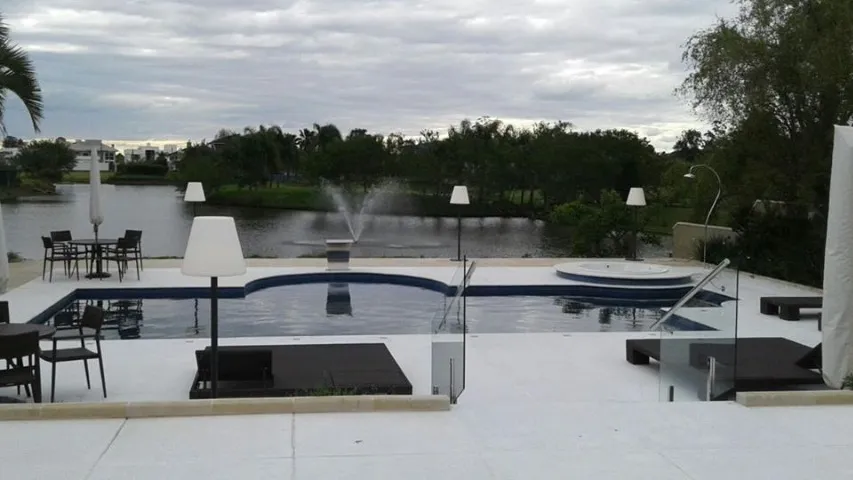Piso Piscina Atérmico 1 x 1