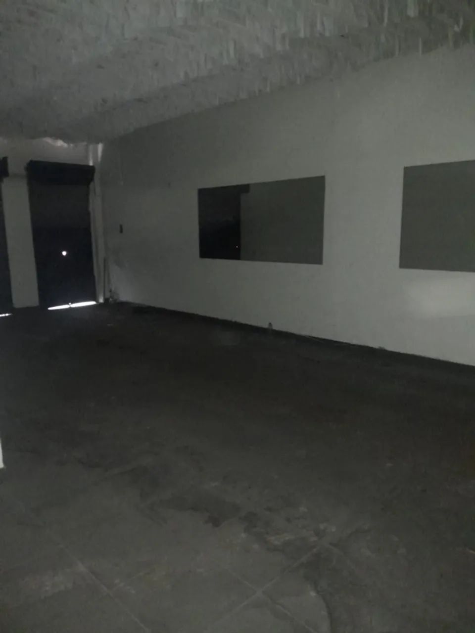 Ampla Loja em Valqueire - Estrada Intendente Magalhães  - Foto 2