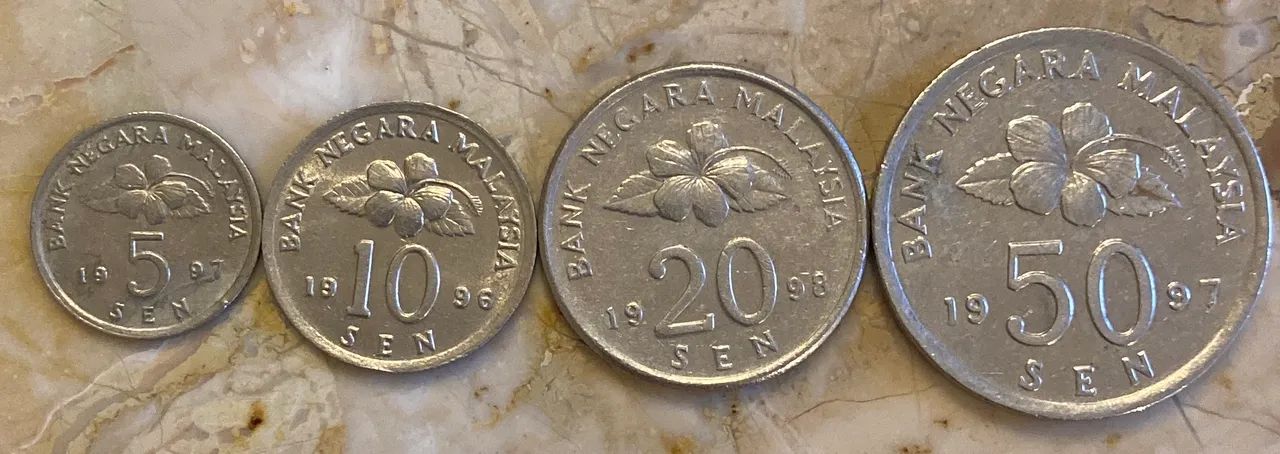 Moedas antigas da Malásia - 5, 10, 20 e 50 sen
