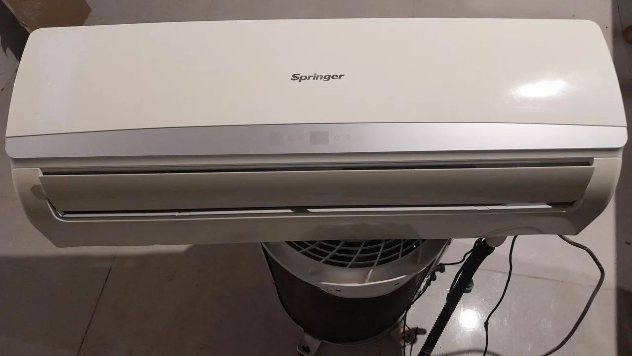 Ar Condicionado Springer Split 12 mil Btus ja instalado 