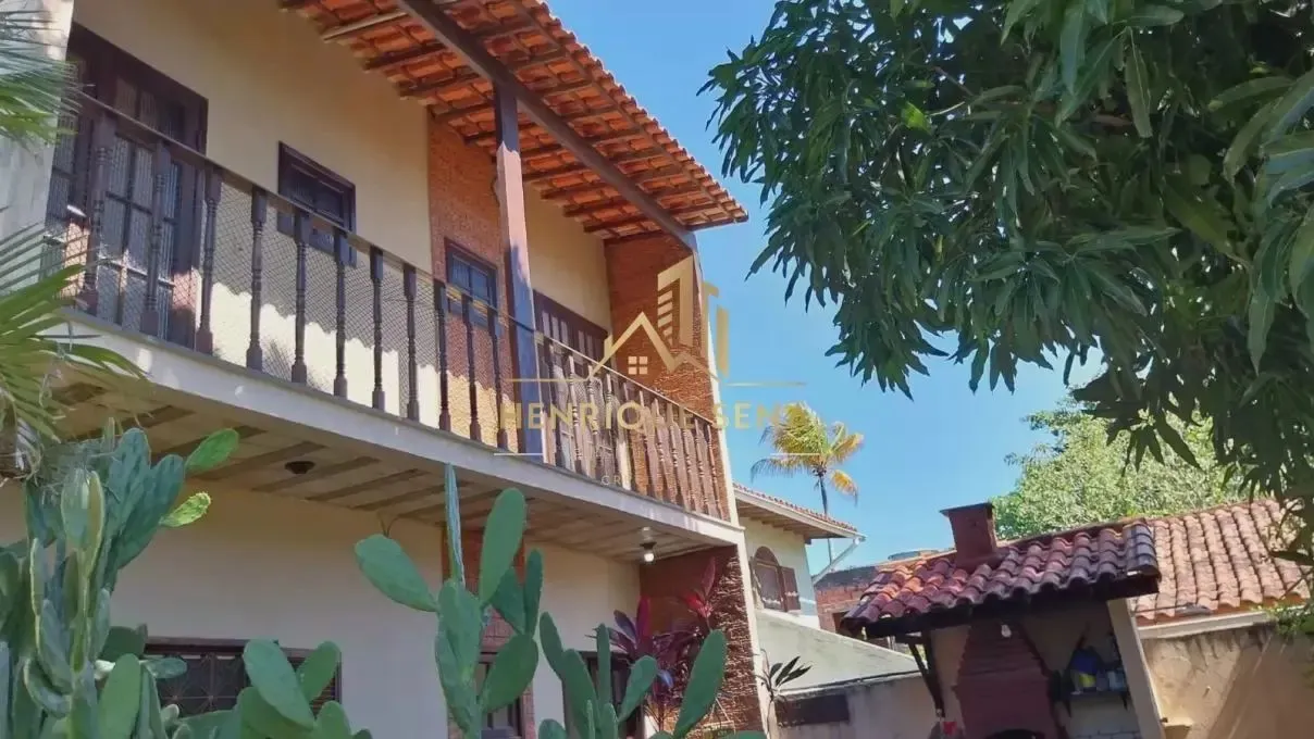 Excelente Oportunidade! Alugo Duplex na Praia Sudoeste com 02 suítes e 200 metros da Lagoa