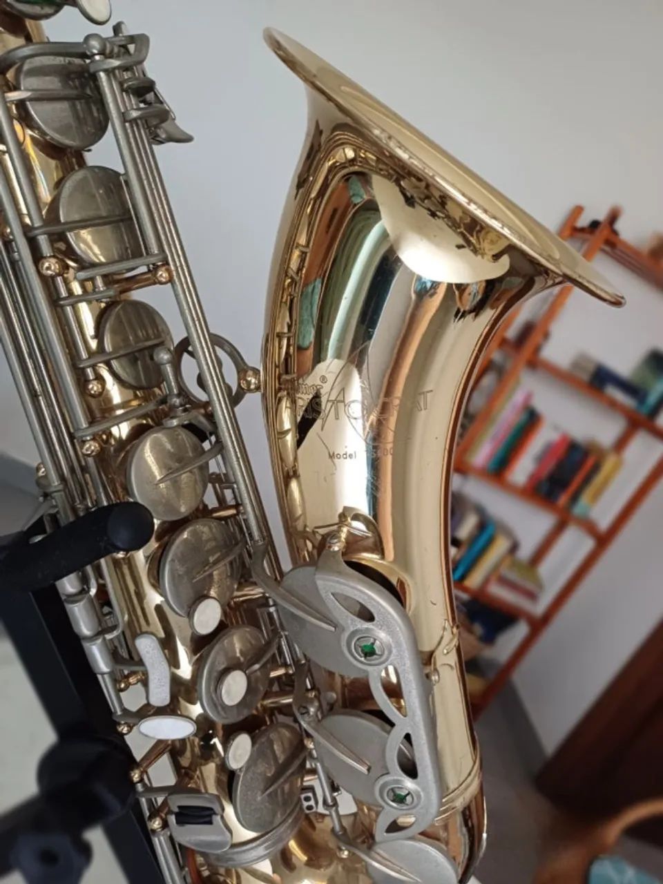 Saxofone Tenor Selmer Aristocrat TS600 com Acessórios - Foto 2
