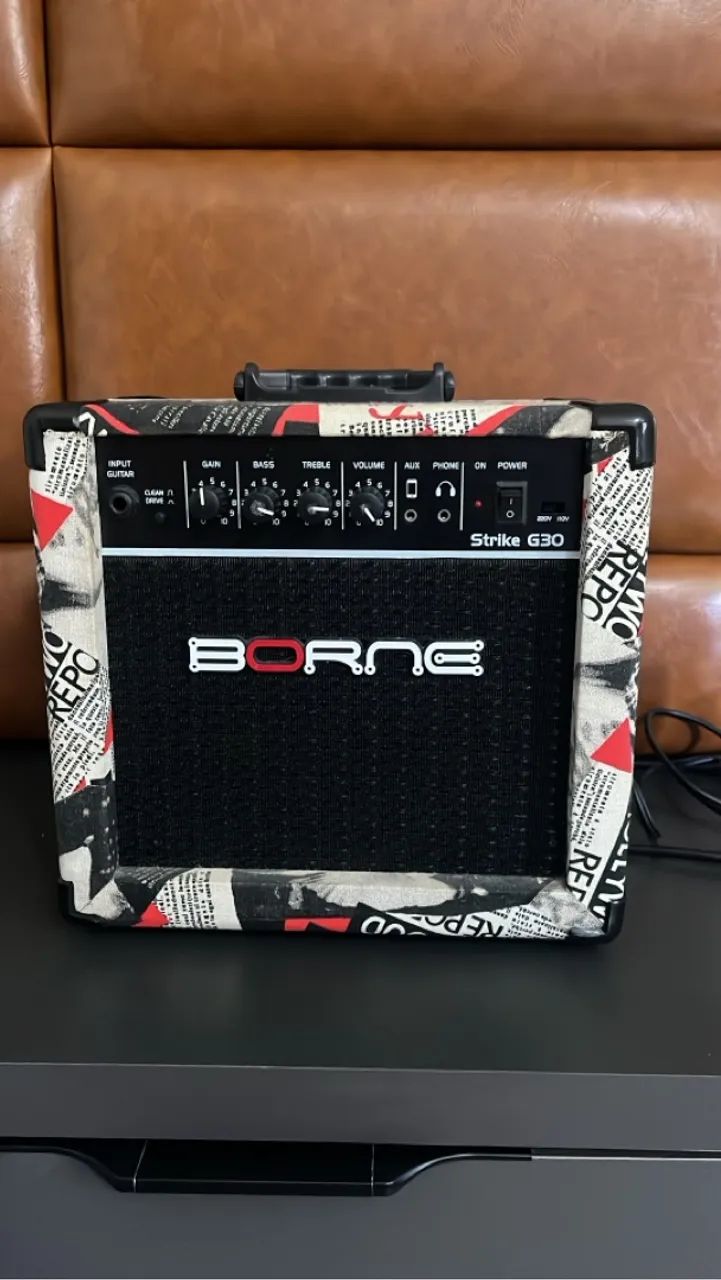 Amplificador de Guitarra Borne Strike G30