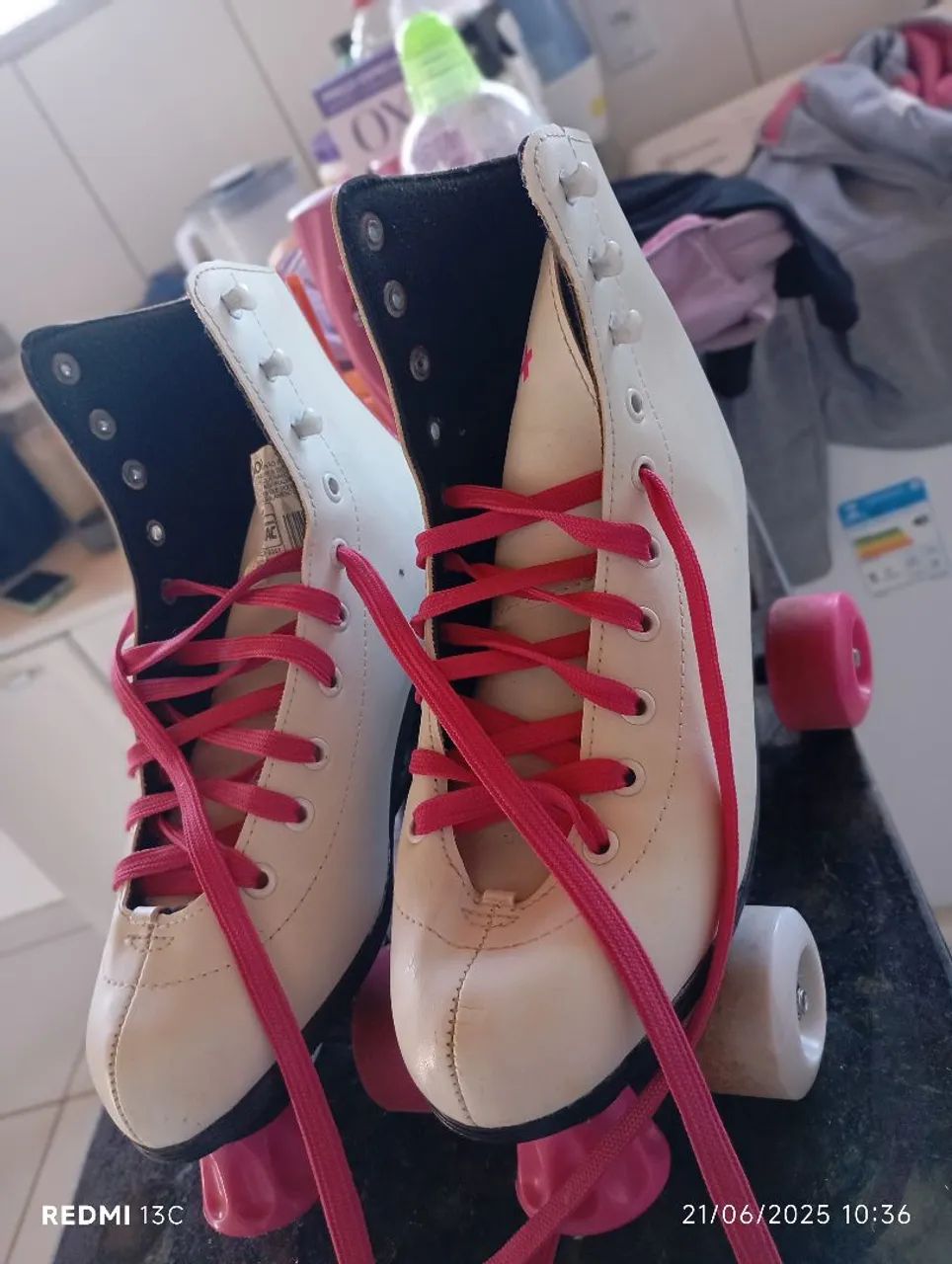 Patins Roller Skate Retro - Diversão Garantida!