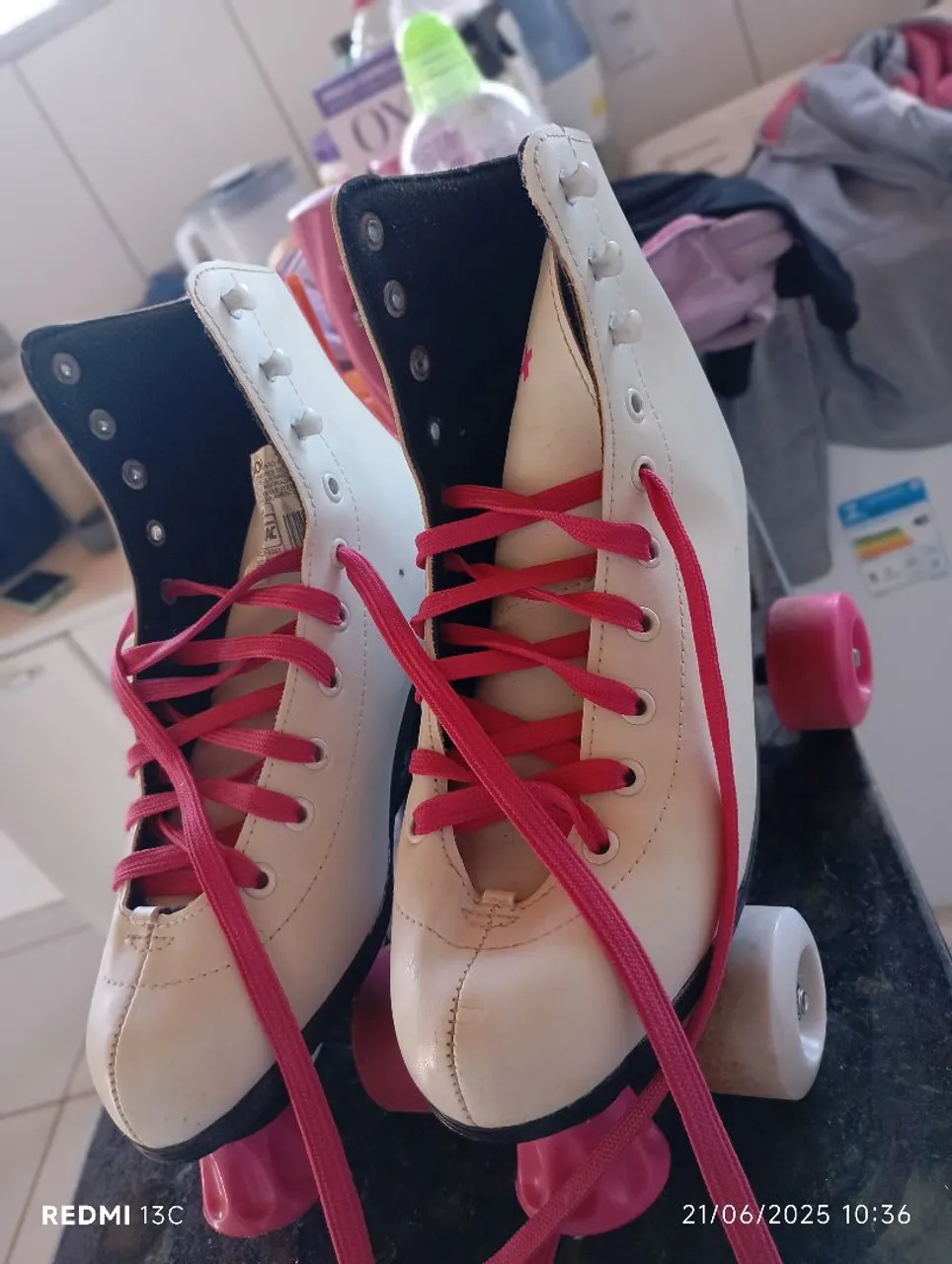 Patins Roller Skate Retro - Diversão Garantida!