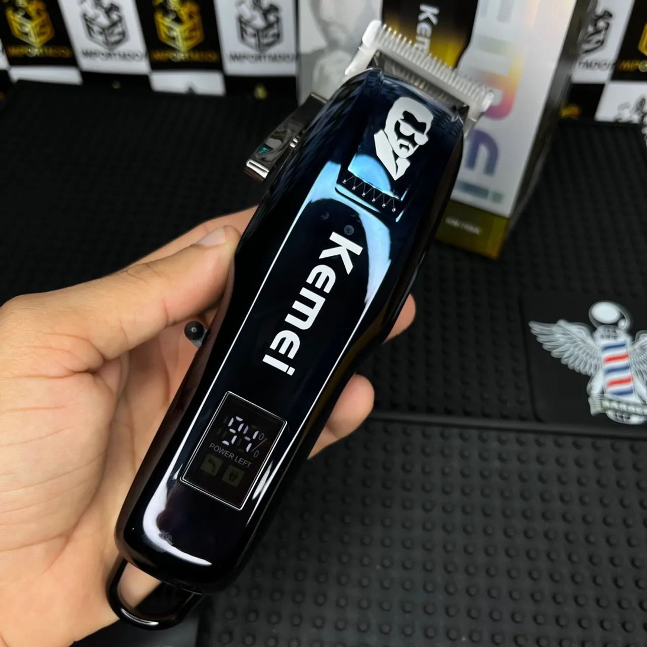 Máquina de cortar cabelo Kemei Profissional