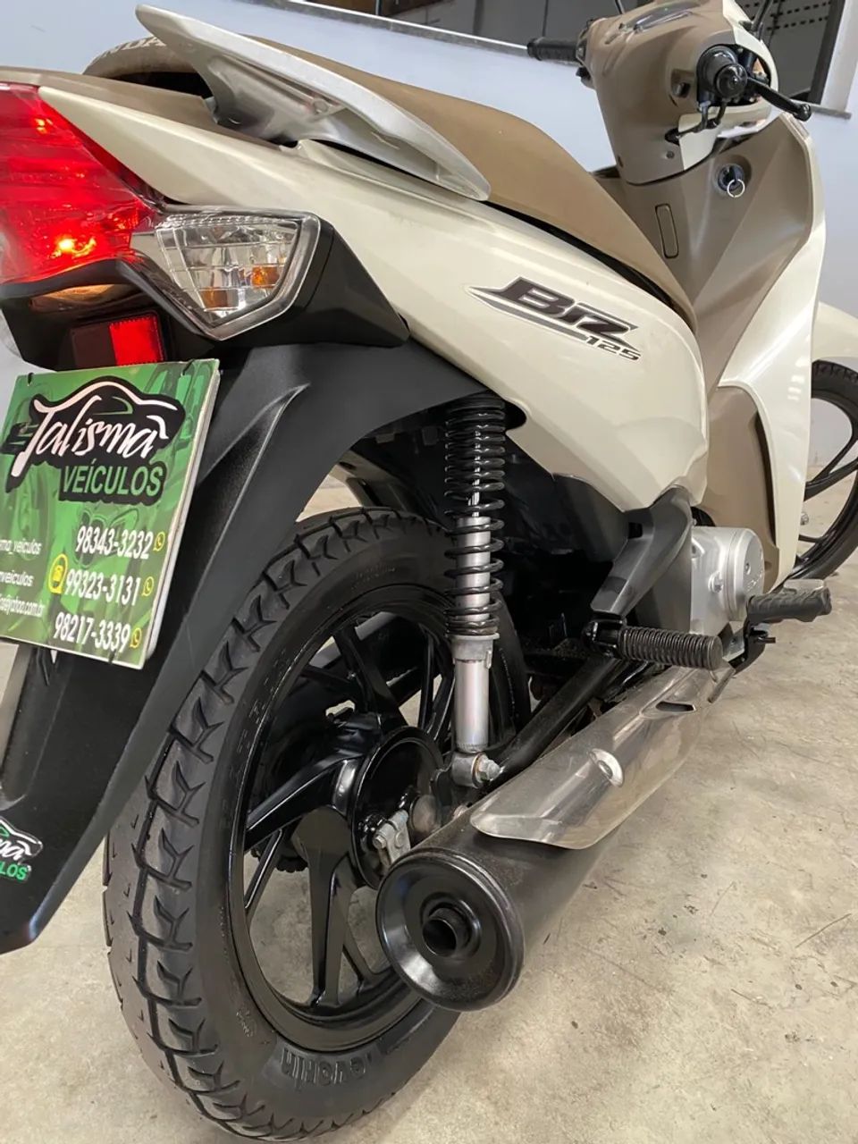 HONDA BIZ 125c 2023  É NA TALISMÃ VEICULOS  - Foto 5