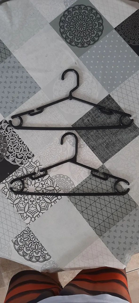 Cabide para Roupas Resistente Adulto - Foto 4
