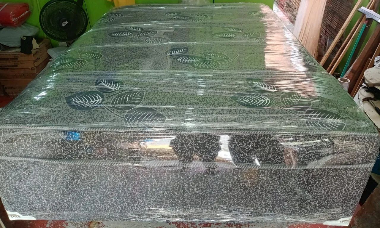 Cama de casal de espuma alta - Foto 3