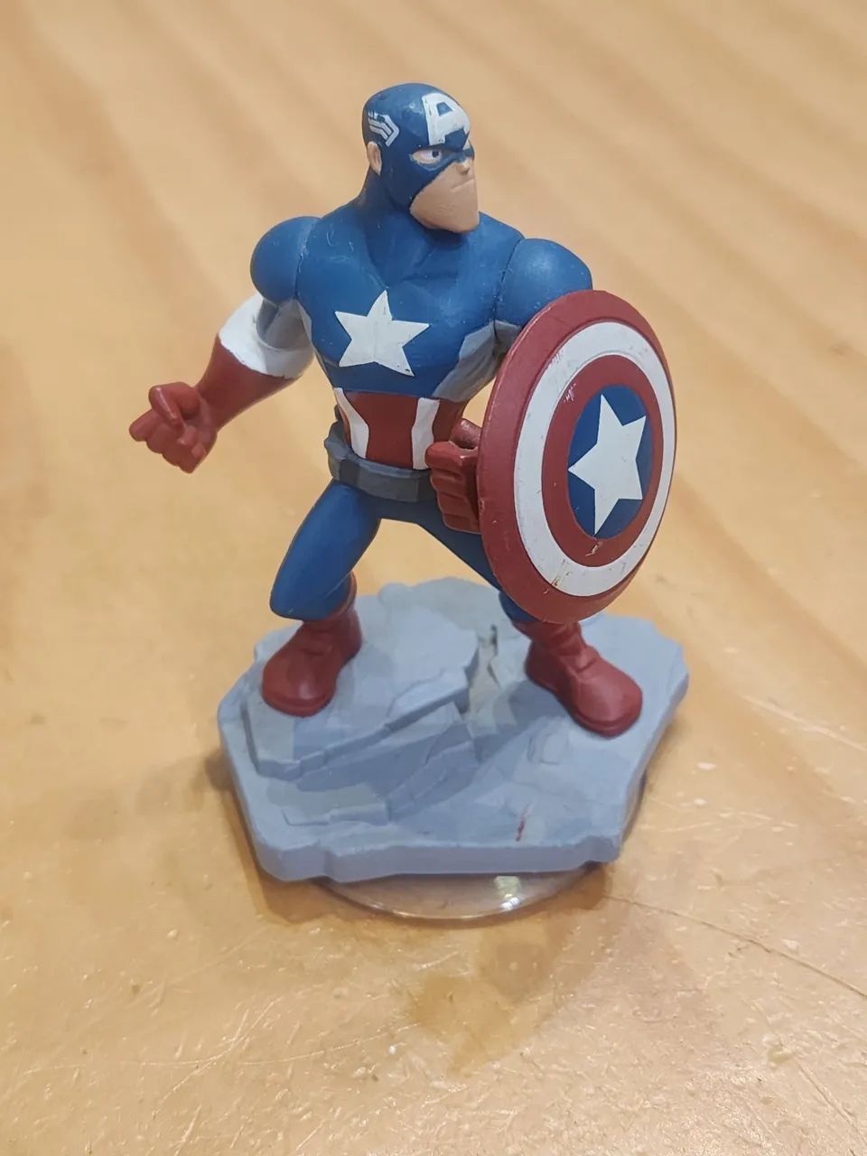 Figura Interativa Captain America - Disney Infinity