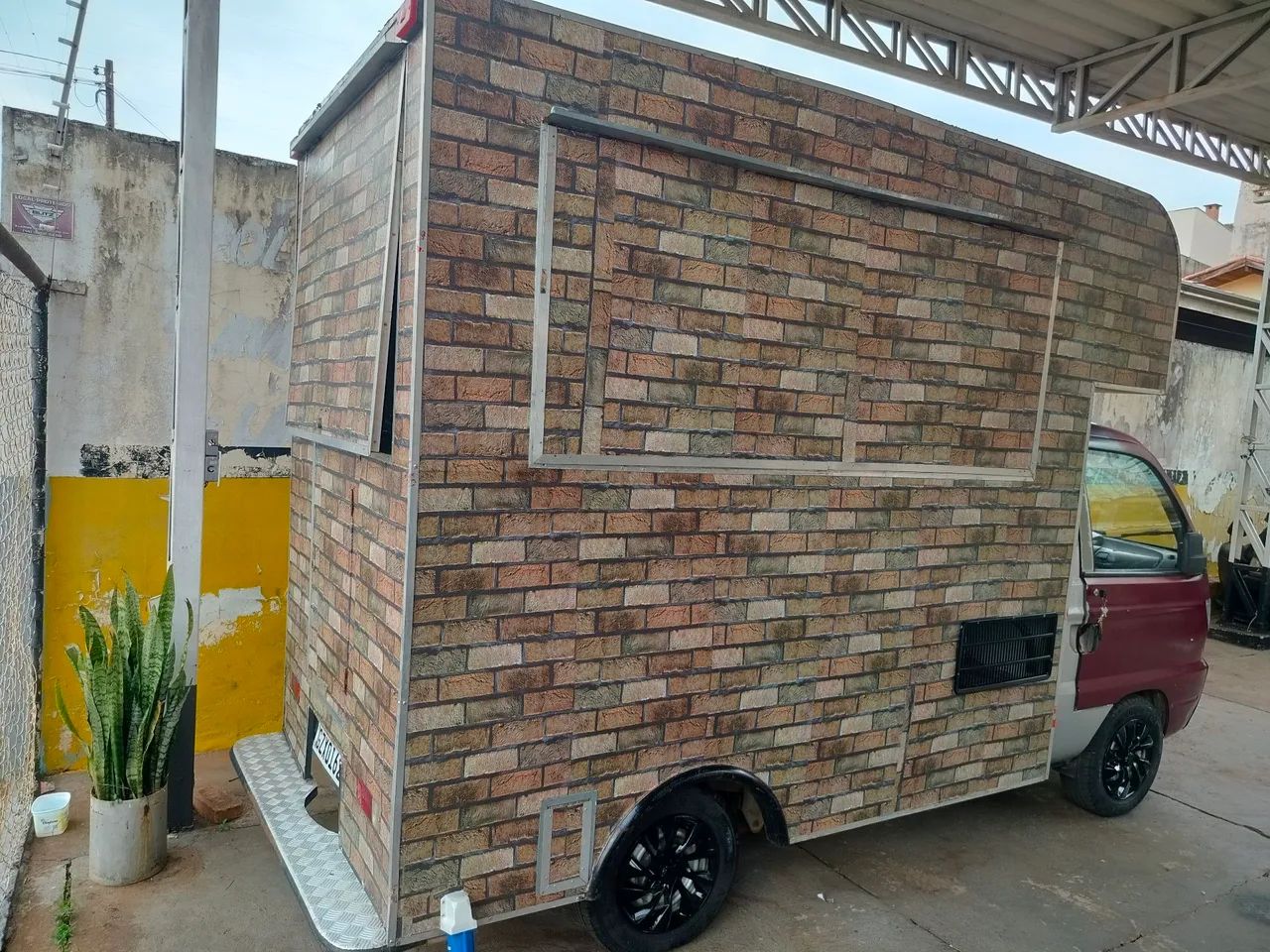 Alugo Foodtruck completo!