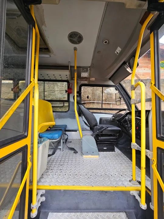 Microonibus escolar - Foto 12