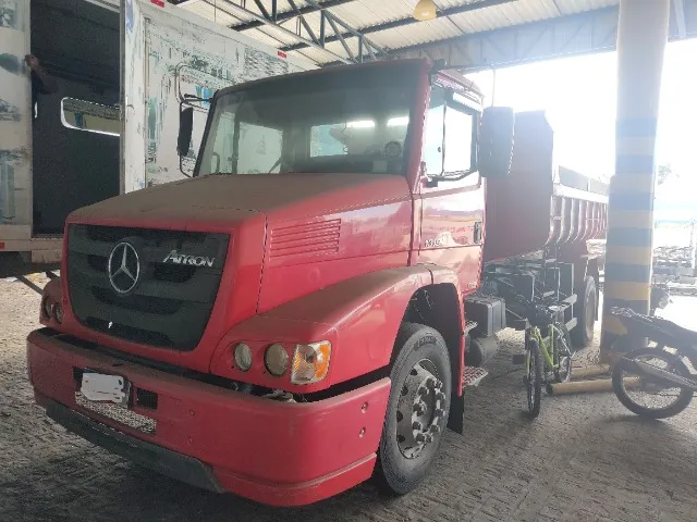 Vende-se Caminhão Caçamba Mercedes Benz 1319
