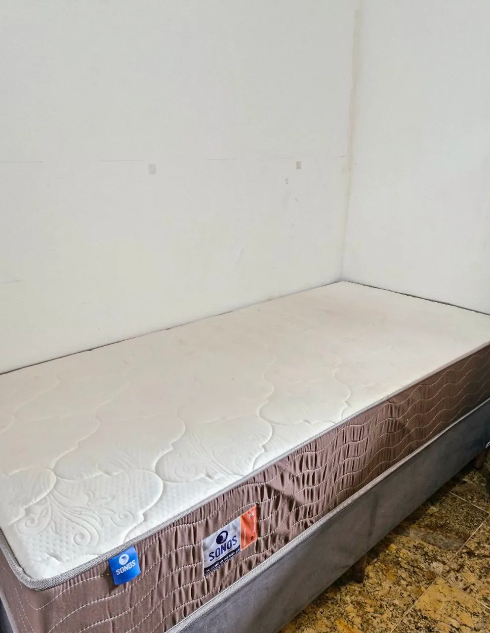Base Cama Box + Colchão de Solteiro com Molas