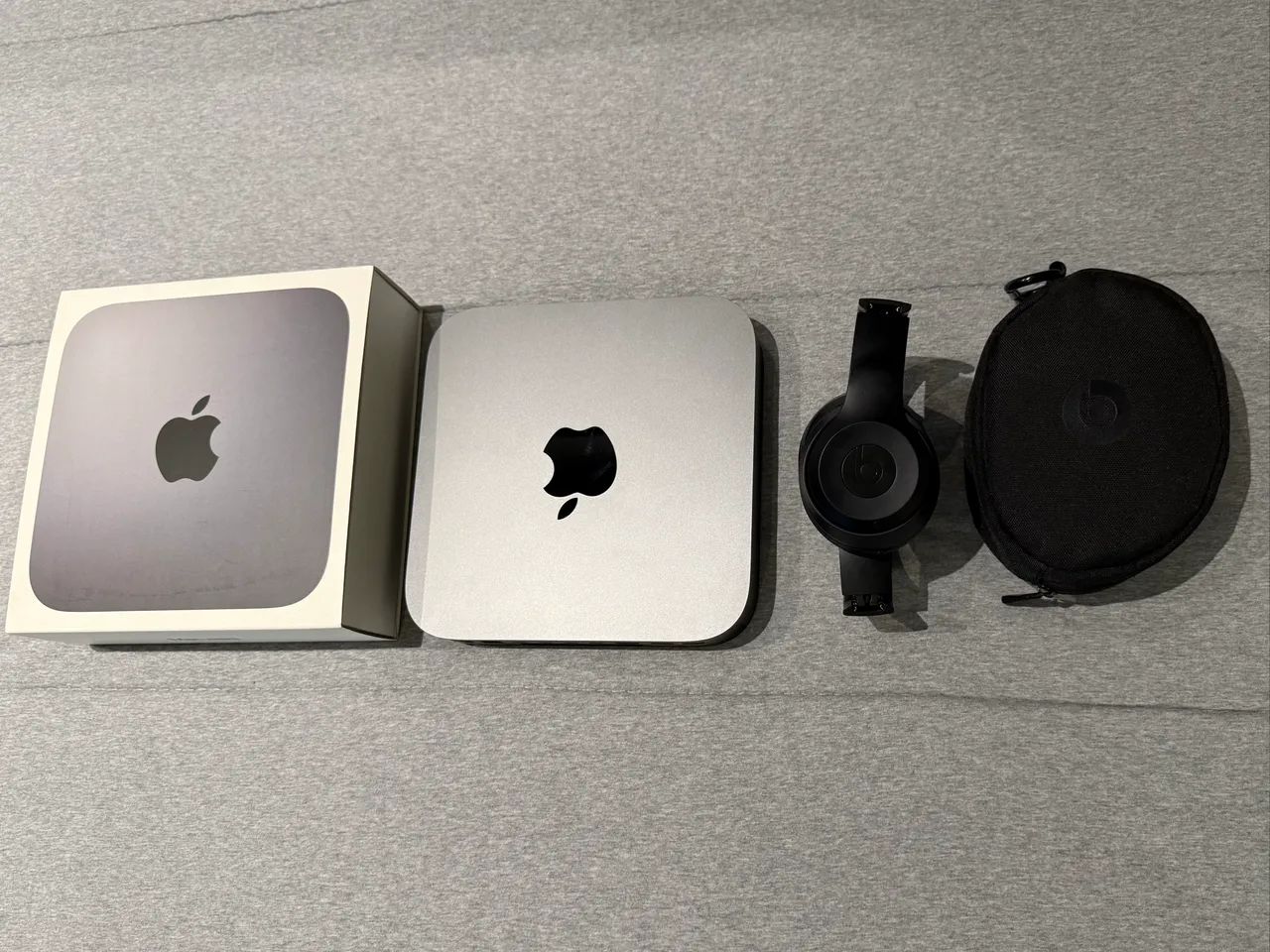 Mac Mini I5 2018 8gb / 512gb Ssd + Beats Solo 3 Perfeitos