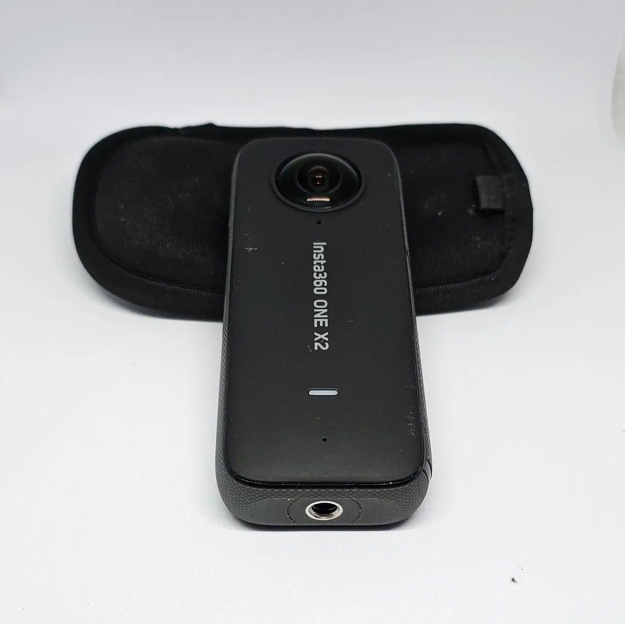 Câmera Insta360 ONE X2 - 360 graus