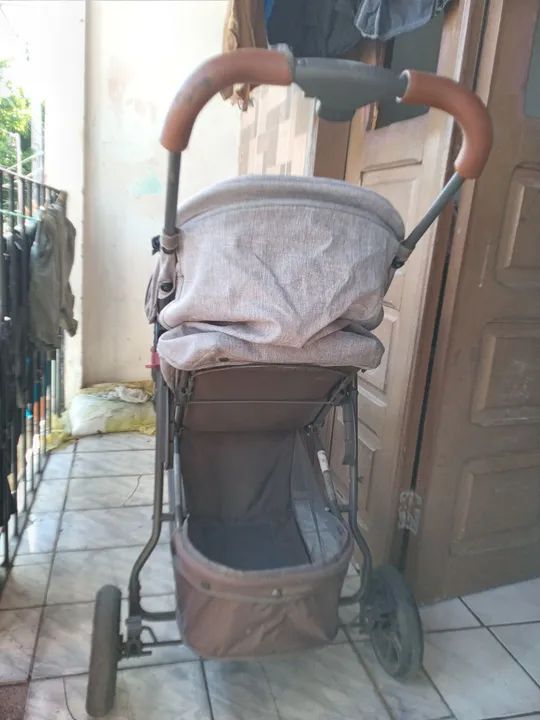 Carrinho de Bebê - PARCELO NO CARTÃO  - Foto 4