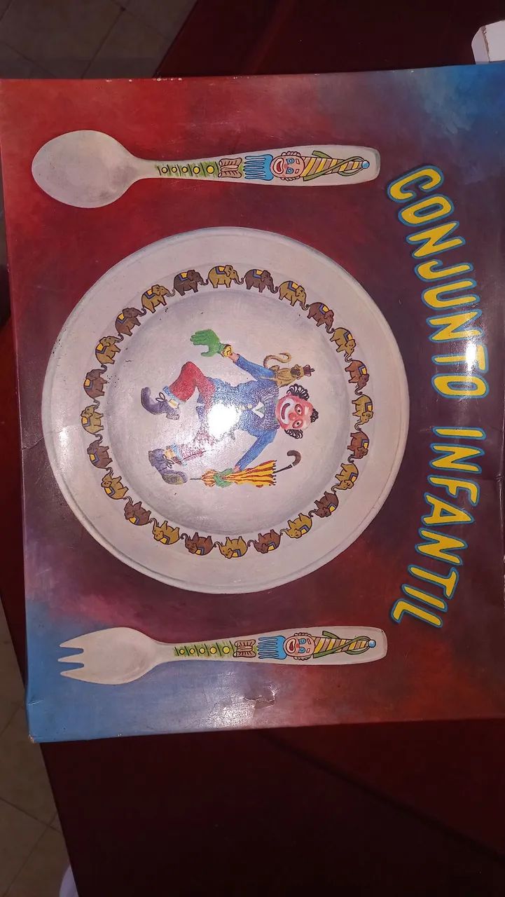 Conjunto Infantil de Prato e Talheres Vintage - Foto 2