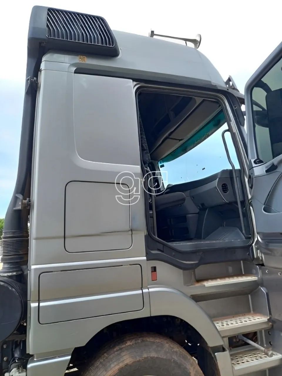 MB 2651 LS - teto alto - IPVA 25 pago - Foto 6