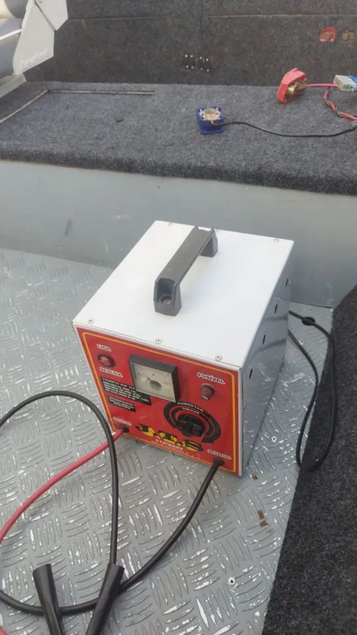 Vendo lancha levefort clx 5,5m muito conservada - Foto 6