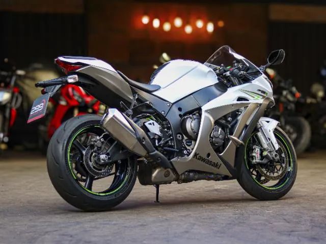 Kawasaki Zx-10/ Zx-10r 1000cc 2017 - 1447446533 | OLX